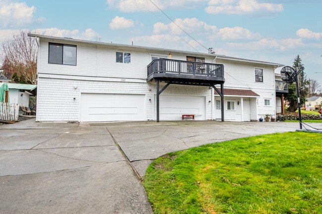 Building Photo - 4701 S 3rd Ave Unit 4701 - 3