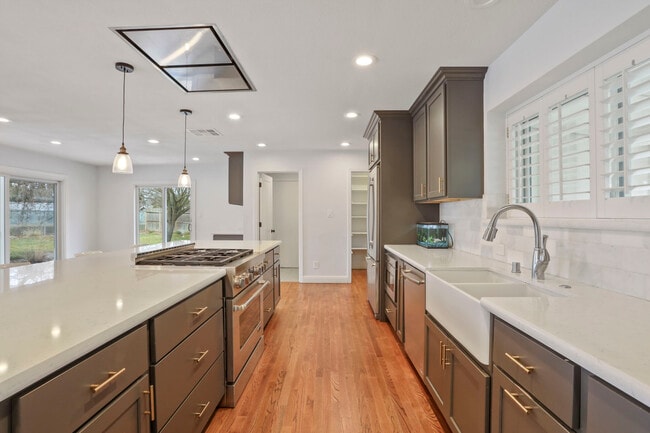 Photo - 1177 Fay Cir