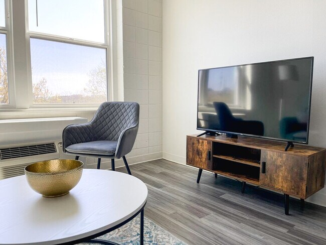 Photo - 2515 Burnet Ave Unidad ID1036754P