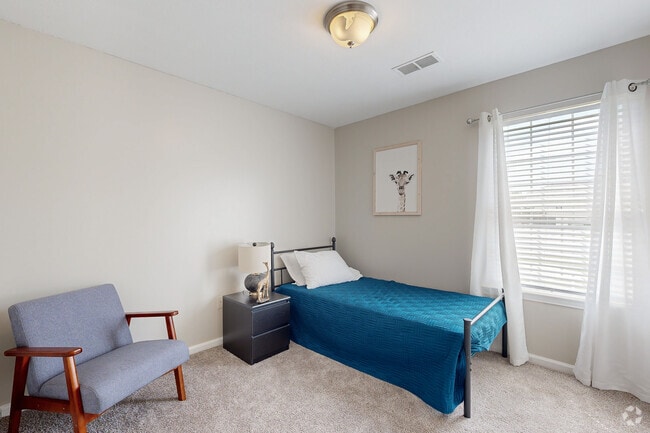 3BD 2BA 1,275 SF