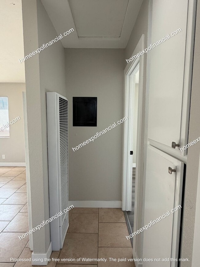 Photo - 13920 Sierra Mesa Cir Unit Apt. B