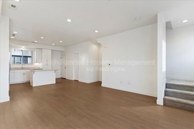 MODA Highland Park