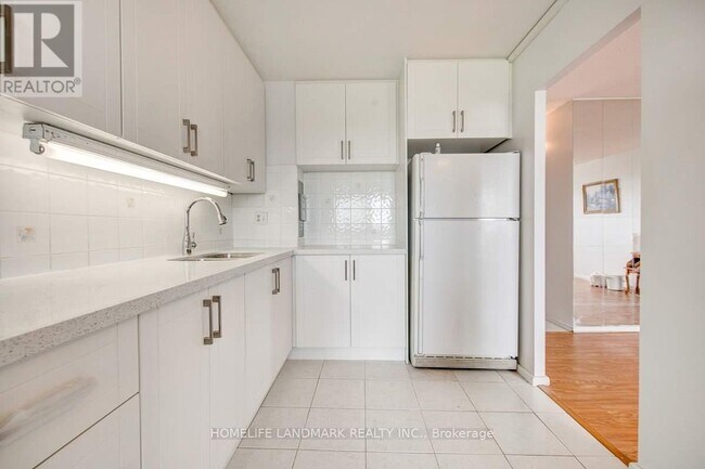 Photo - 725 Don Mills Rd. Unité 1103