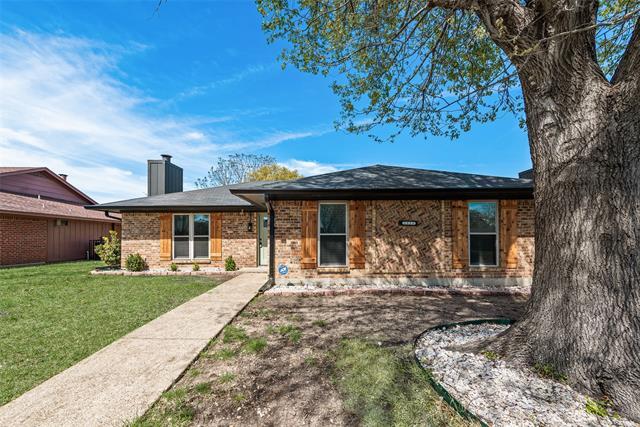 Photo - 1933 Garden Crest Ln