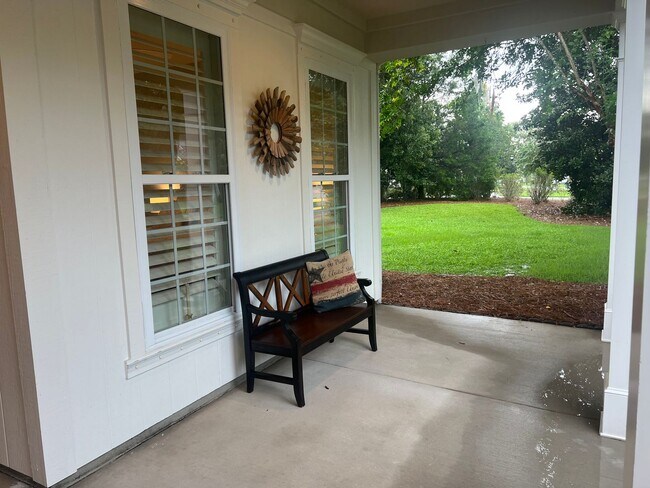 Photo - Lovely Furnished Home in The Haven