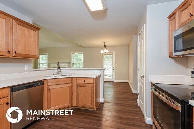 Photo - 3823 Refinement Way