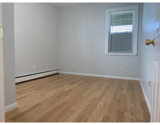 Photo - 25 Moreland St Unidad 2