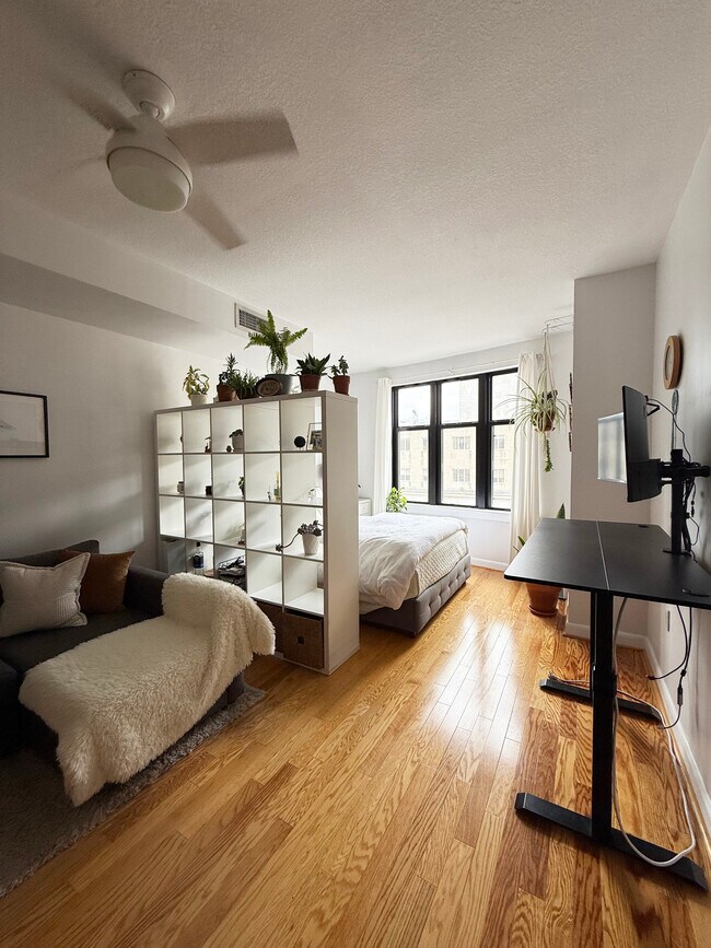 Photo - 400 Massachusetts Ave NW Unit 802