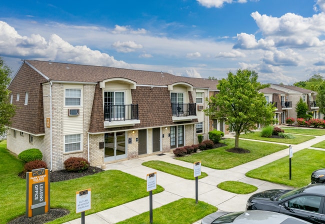 Building Photo - Park Crest Village Rental