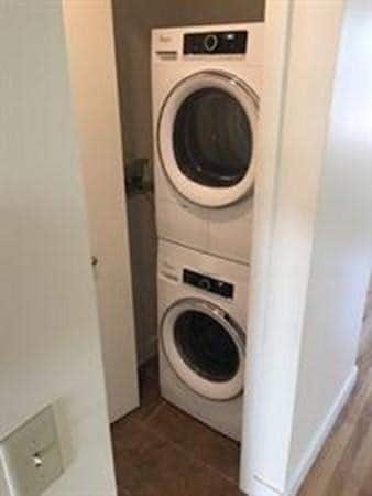 Photo - 296 Meridian St Unit 1