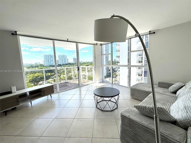 Photo - 3731 N Country Club Dr Unit 928