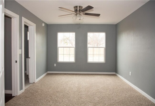 Photo - WALK TO MCMURRY! 3 bed 2 bath