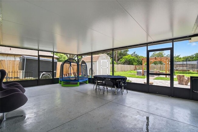 Photo - 17821 Morninghigh Dr