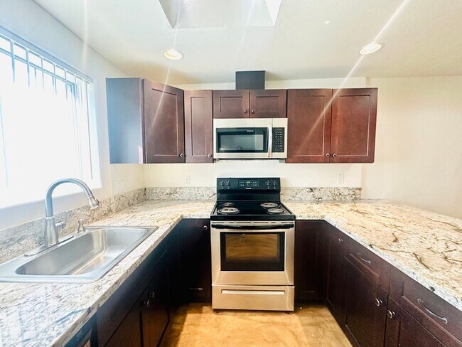 Photo - Unique Townhome with Open Layout! All Appl...