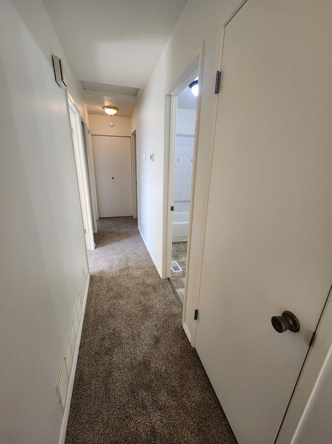 Photo - SINGLE FAMILY HOME ON HILLCREST (APP#72)