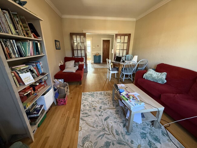 Photo - 10-12 Greenway Ct