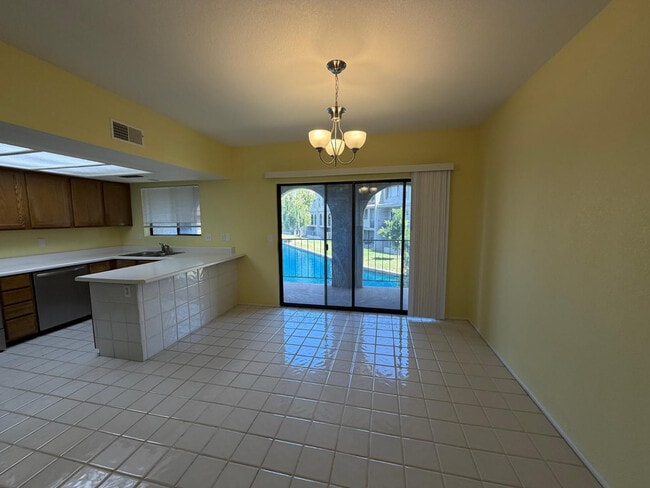 Photo - 2524 S El Paradiso