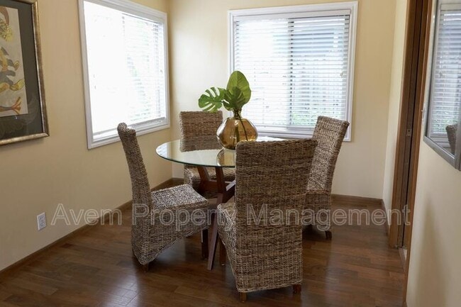 Photo - 11770-11780 SW Bowmont Ln