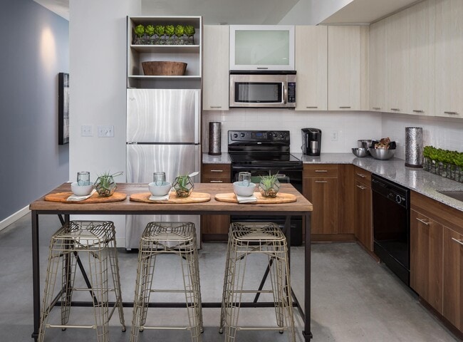 Photo - 935M by ARIUM