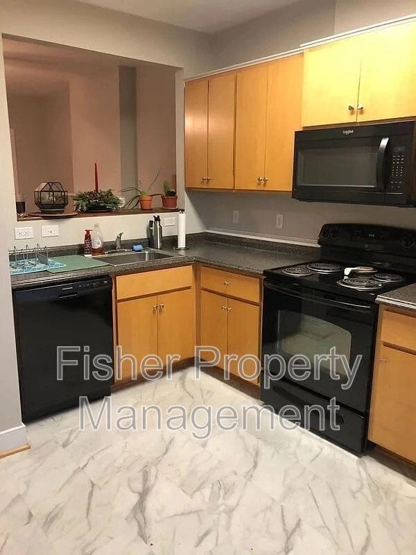 Photo - 605 N 30th St