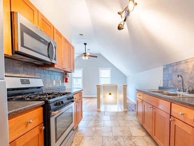162 North St Unit 1