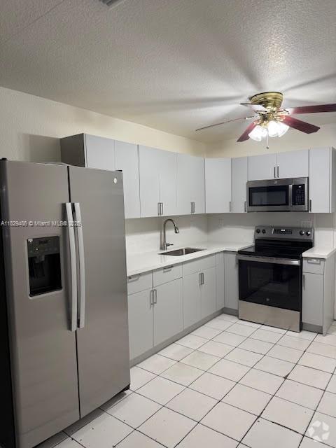 Building Photo - 27 NW 48th Pl Unit 2 Rental