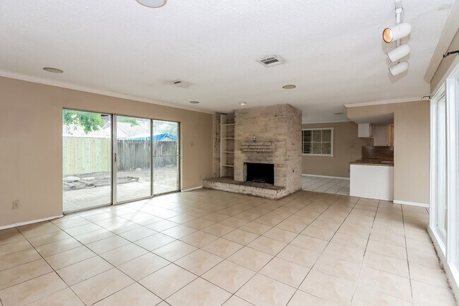 Photo - 7431 Navidad Rd