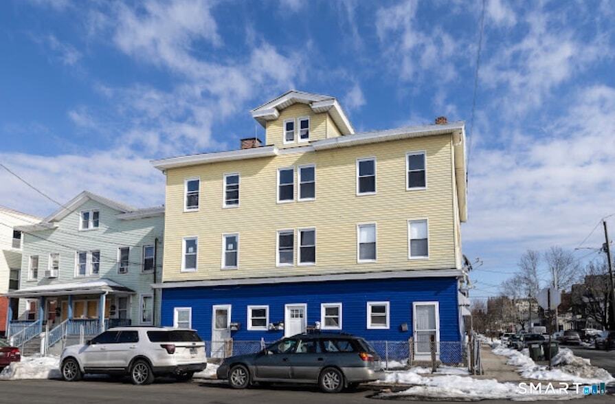 Photo - 1220 Pembroke St