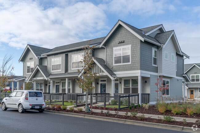 Parkside Townhomes - Parkside Townhomes