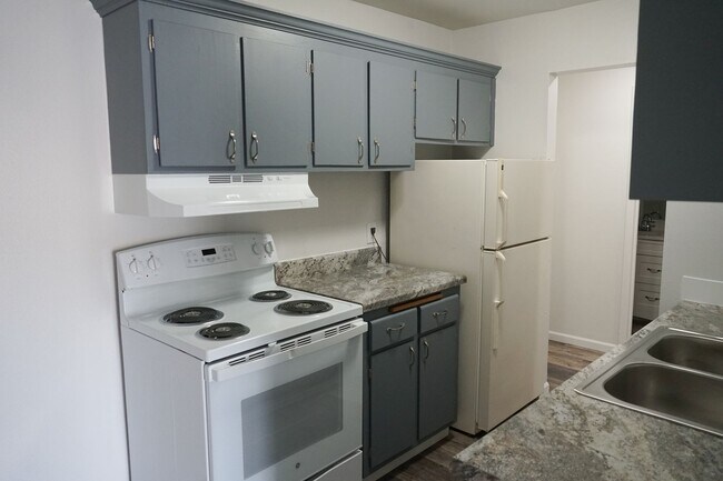 Nakoma Heights Apartment Homes