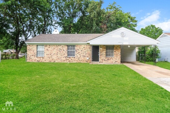 Building Photo - 6150 Devon Cir