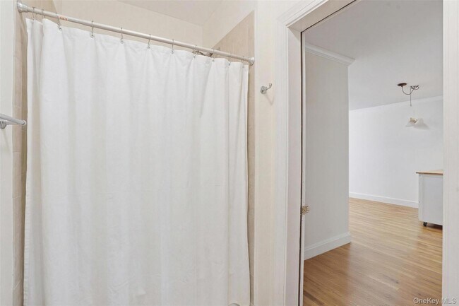 Photo - 106 Newport Bridge Rd Unit 1