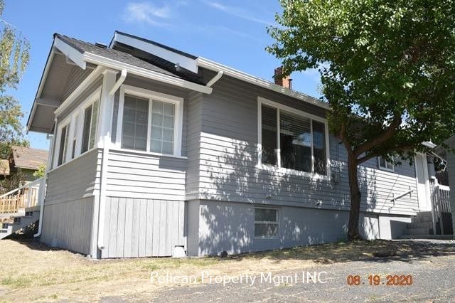 210 McKinley St