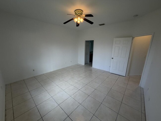 Photo - 1400 SW 31st Terrace