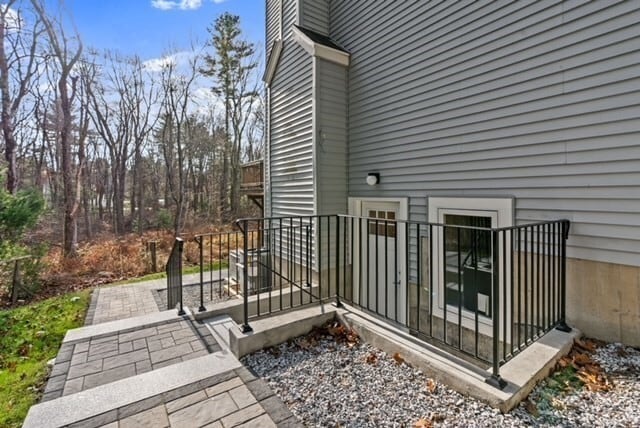 Photo - 80 Emer Rd Unit 1