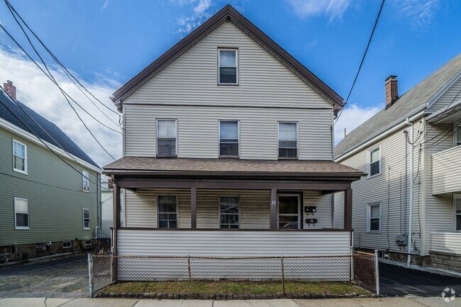 Building Photo - 33 Snow St Unit 1 Rental