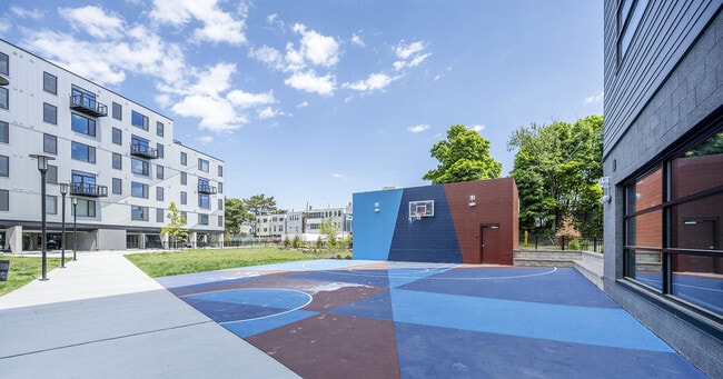 Addison apartments — community photo