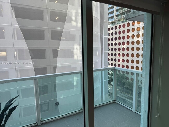 Photo - 41 SE 5th St