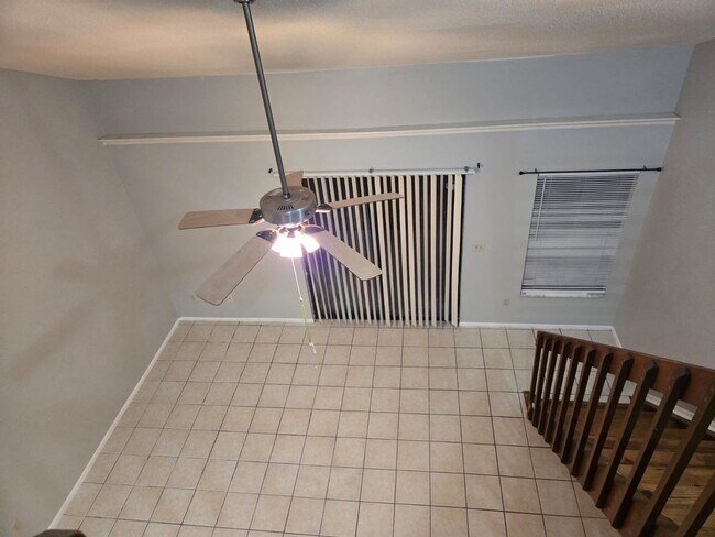 Photo - 2 bedroom + loft, 2 bathroom townhome near UCF