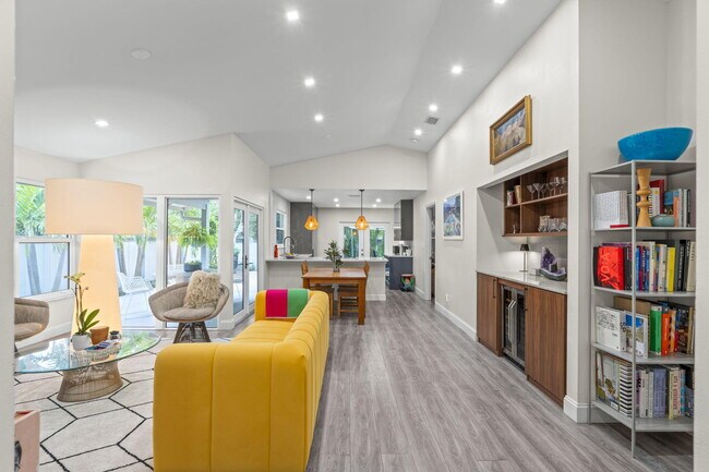 Photo - 2474 Bedford Mews Dr