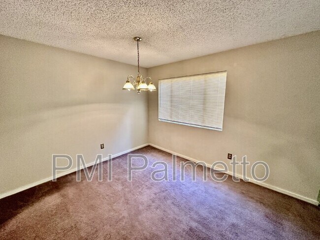 Photo - 1208 Bush River Rd Unidad D8