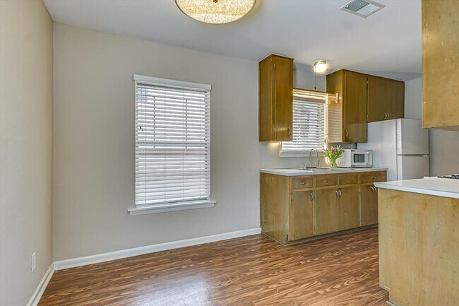 Photo - 1000 Possum Trot St