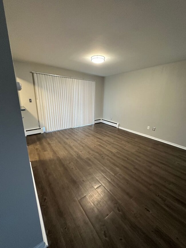 Photo - Sunrise Utica