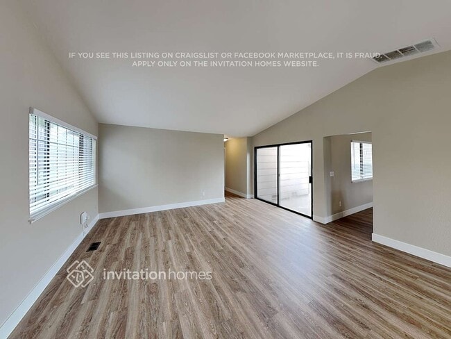 Photo - 449 Topsail Dr