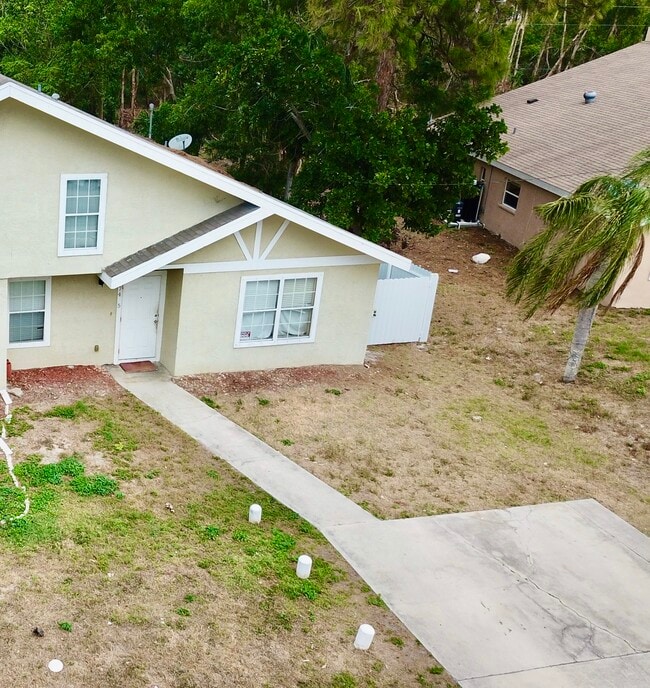 Photo - 7435 Albany Rd