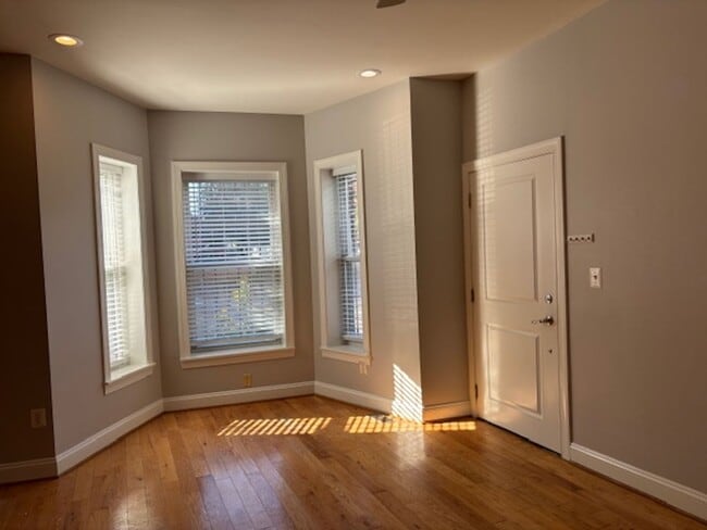 Photo - 2831 11th St NW Unit 01