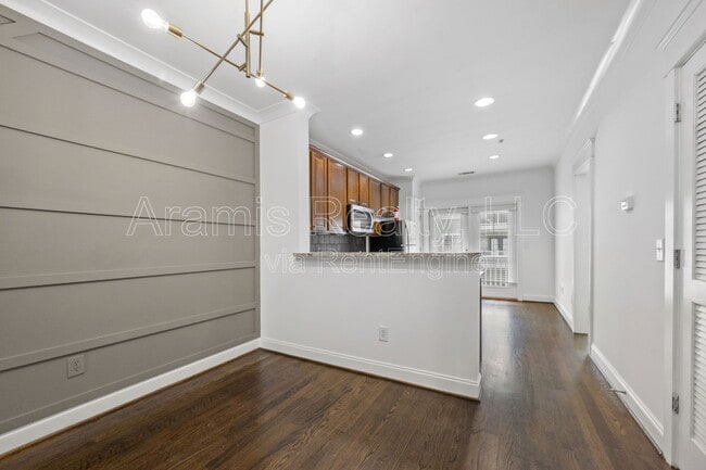 Photo - 2110 Gorman Grove