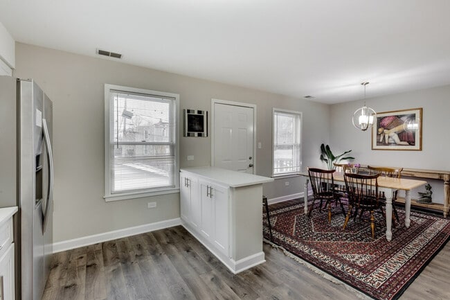 Photo - 226 S Hoyne Ave Unidad SI ID1255621P