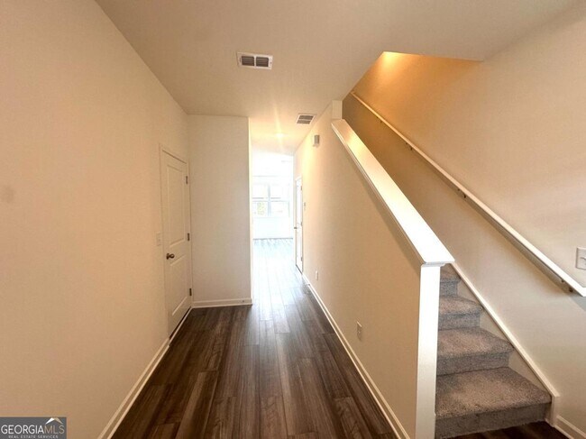 Photo - 423 Towson St