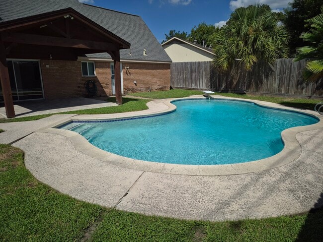 Photo - 3307 Rockyridge Dr